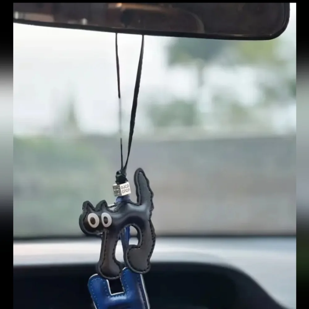 Cat Kitten Faux Leather Keychain Bag Charms - Picture 12 of 17